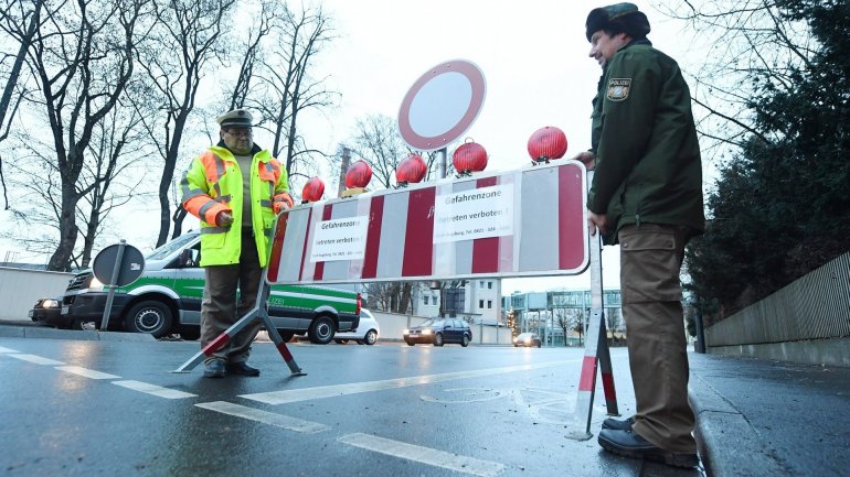 German city evacuated after discovery of unexploded RAF bomb