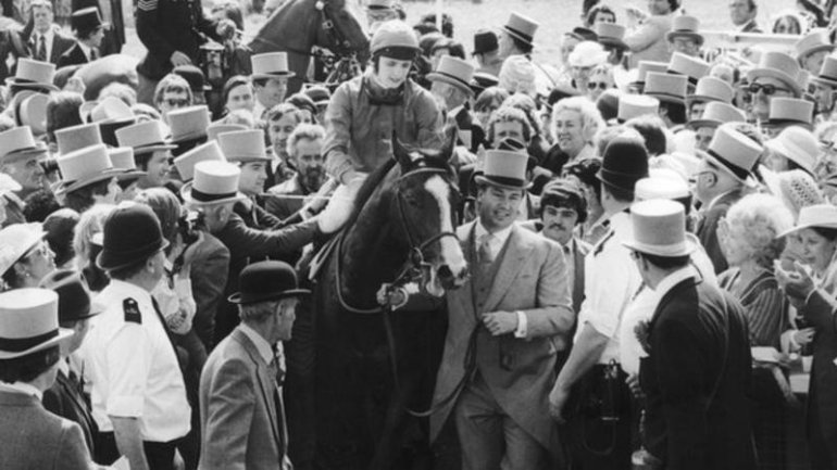 Legendary jockey Walter Swinburn dies at 55