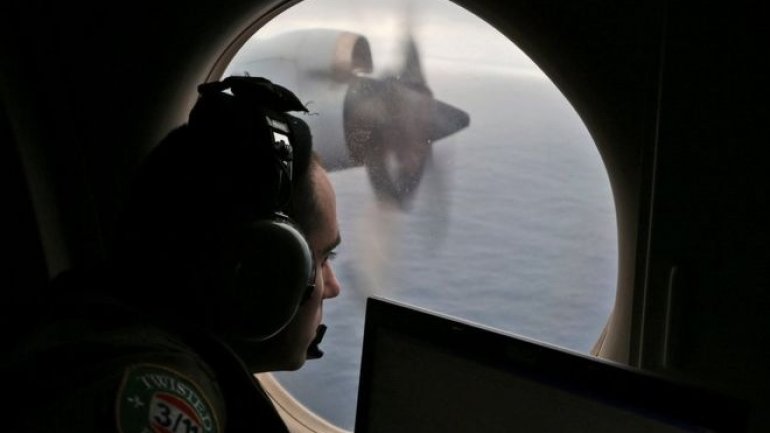 MH370: Plane "not likely to be in search area", say investigators