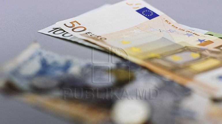 Euro hits record low as to Moldovan leu in 2016 