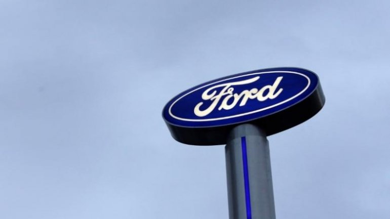 Ford recalls 680,000 vehicles including Fusion, Lincoln MKZ