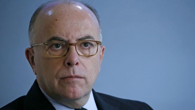 Bernard Cazeneuve named as new Prime Minister of France