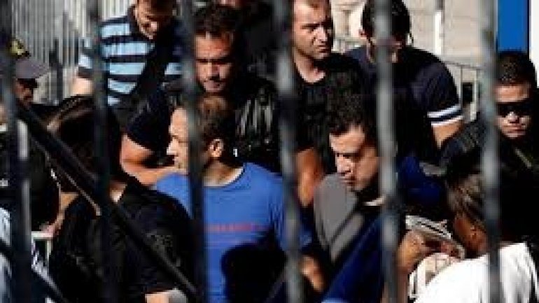 Greek court rules against extraditing two more Turkish soldiers