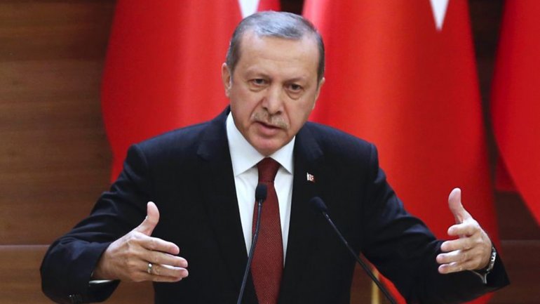 Ruling party in Turkey submits draft law aiming at expanding Erdogan's powers as president