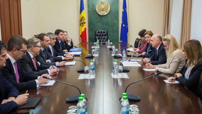 Moldovan prime minister meets with European Investment Bank vice president (PHOTO)