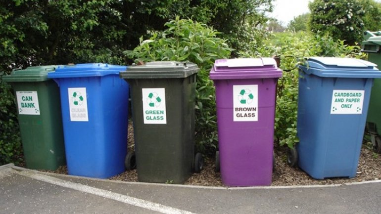 Recycling rates in England drop for first time