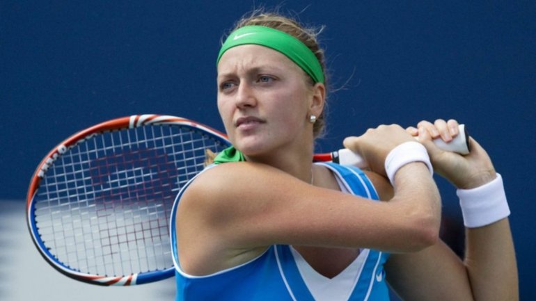 Petra Kvitova out for three months after hand surgery following knife attack