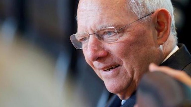 German finance minister: Greece must reform or leave eurozone