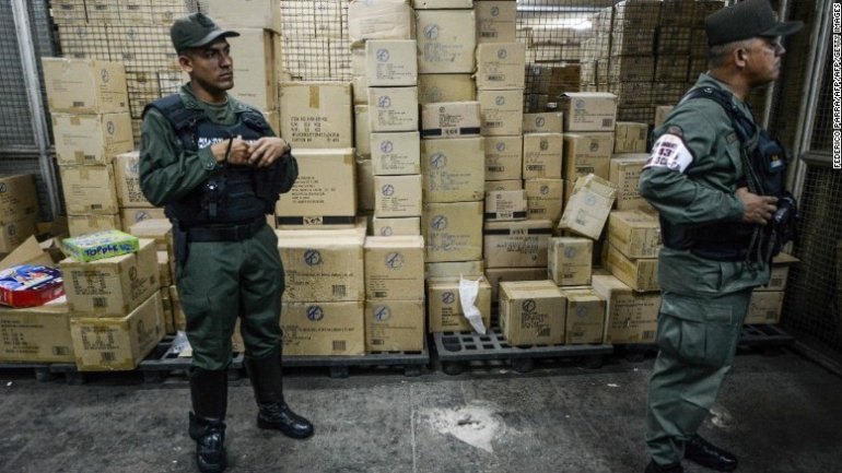 Authorities confiscate Christmas toys from Venezuelan firm