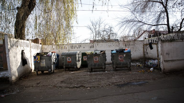 New waste storage platforms in Capital (PHOTOREPORT)