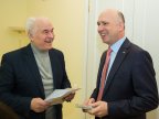 Prime Minister Pavel Filip meets national music master, Eugen Doga (PHOTO)