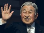 Emperor Akihito: Japan considers moves to allow 2018 abdication - reports