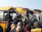 India school bus crash kills 15 pupils