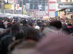 Folk ensemble congratulates Central Market visitors with winter holidays