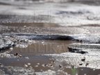 Frost cracks roads in Chisinau