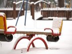 Cold weather closes more schools in northern Moldova