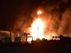 Evacuation orders for over 2,900 as huge fire breaks out at Japanese petroleum plant (VIDEO)