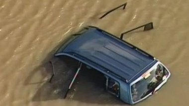 Mother admits murdering children by driving into Australian lake