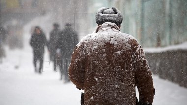 Weather Forecast for coming days. Orange Code warning of strong blizzard