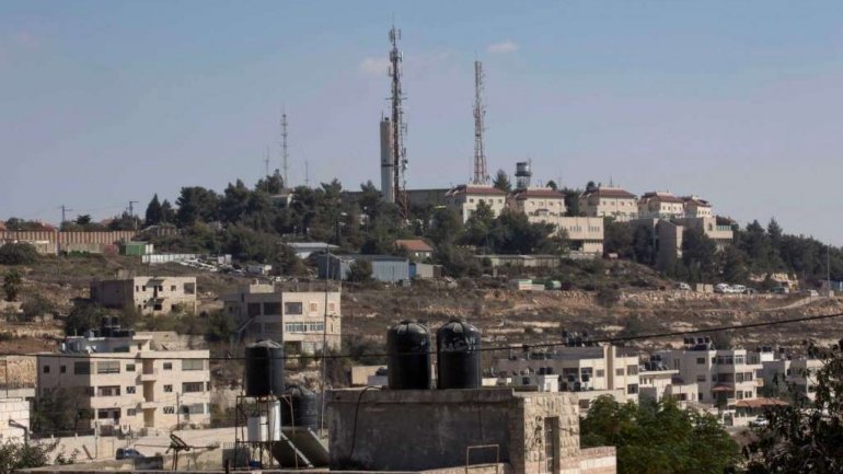 Israel approves plans for 2,500 new settlement homes in West Bank