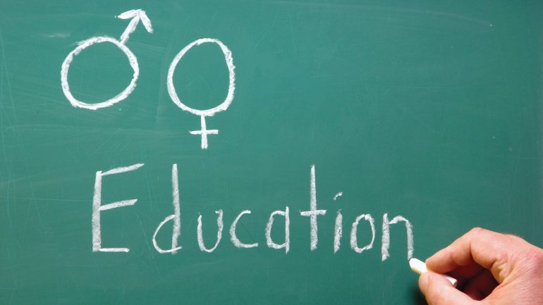 "Young Teachers Network" specialists teach sexual education in Capital schools 