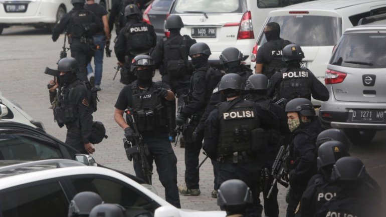 Indonesian authorities detain 17 persons returning from Syria