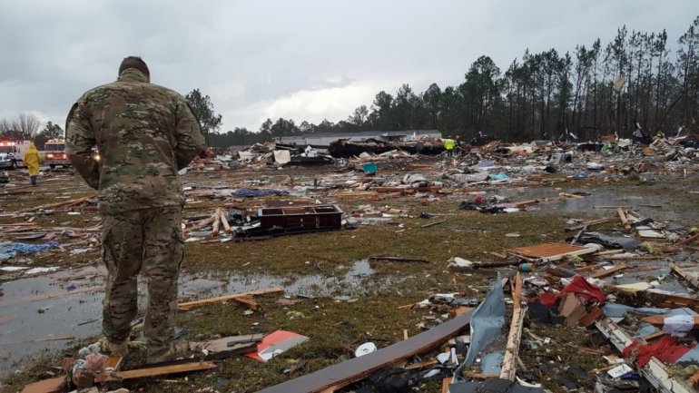 At least 14 people killed in Georgia amid string of winter tornadoes (VIDEO)