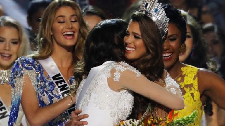 Watch the moment Miss France is crowned WINNER of Miss Universe (PHOTO/VIDEO)