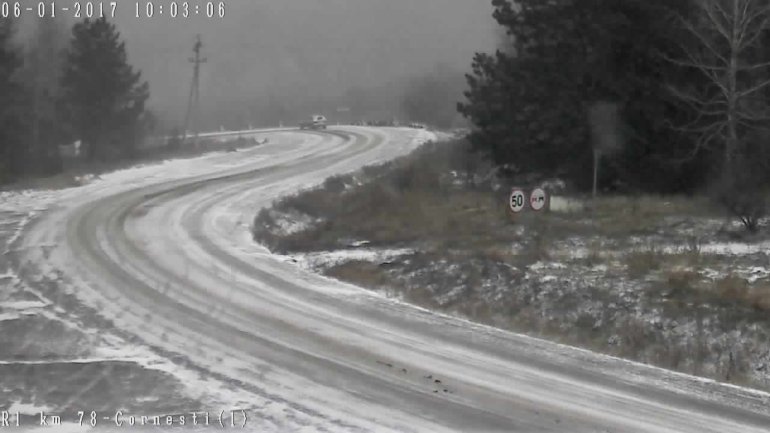 Blizzard covers Moldovan roads in deep snow (PHOTO)