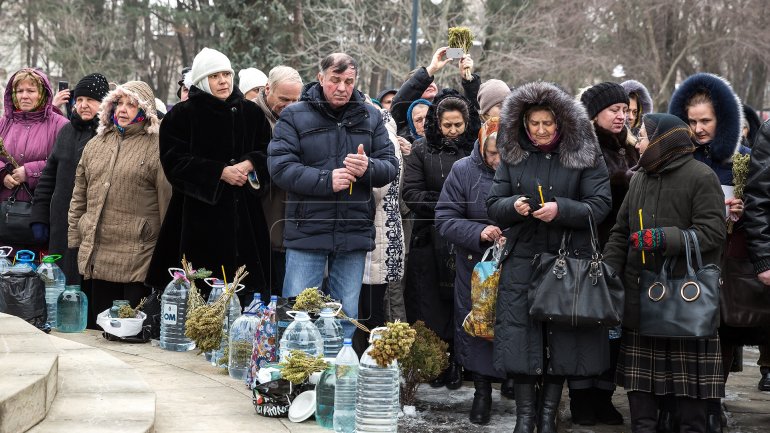 The feast of Epiphany Eve celebrated by Orthodox Christians (PHOTOREPORT)