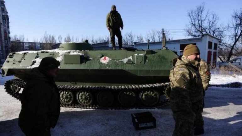 Authorities plan evacuation of frontline town of Avdiivka, Ukraine