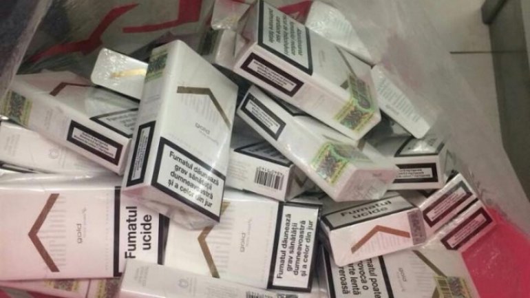 Law-enforcers curb attempt to smuggle thousands of cigarettes via Chisinau airport