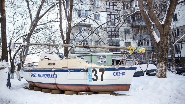 One gymnasium and 22 kindergartens remain closed