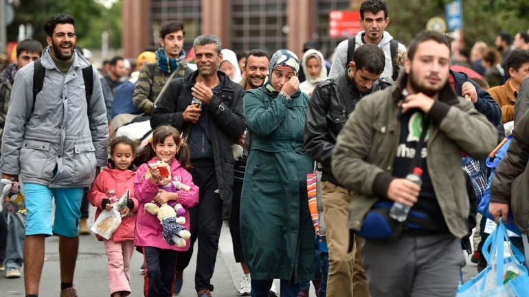 Germany's population rises due to migrant influx