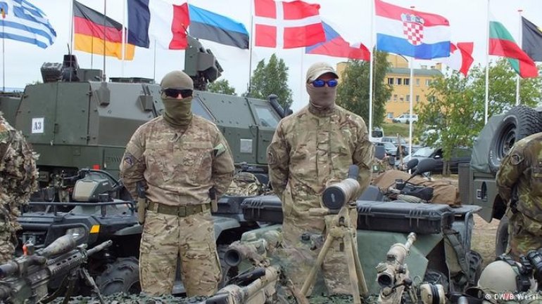 U.S. soldiers, military equipment arrive in Poland to deter possible Russian aggression