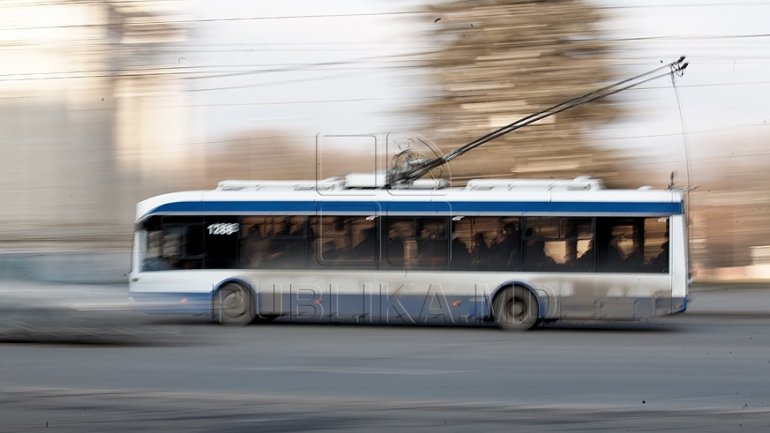 Man detained for swindling in public transport of Chisinau