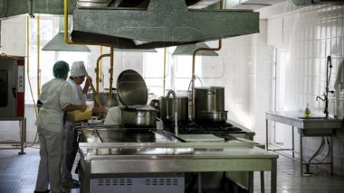 Parliamentary committee finds irregularities in keeping food at kindergartens