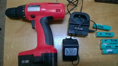 Persons DETAINED for breaking into houses under construction 