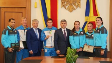 Moldovan Olympians receive prizes for outstanding performances in Rio de Janeiro