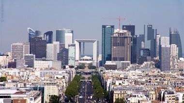 Paris mulls over building skyscrapers to accommodate banks fleeing Brexit