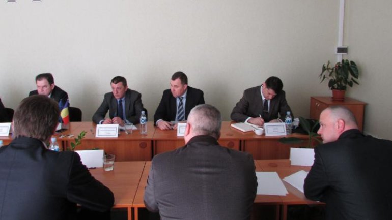 Bilateral meeting between Moldovan and Romanian border authorities (PHOTO)