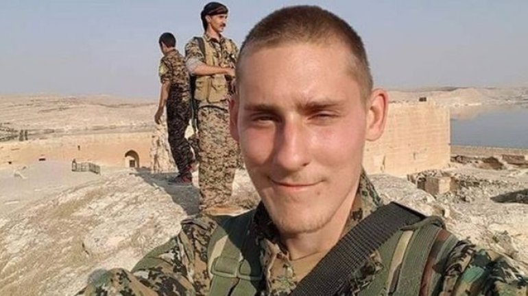 Briton volunteer kills himself to avoid IS capture