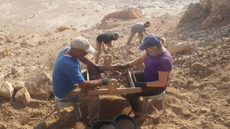 New Dead Sea Scrolls cave discovered