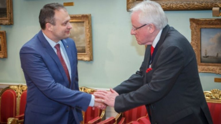 Moldova's Speaker, hosted at Buckingham Palace. British Royals, interested in projects in Moldova