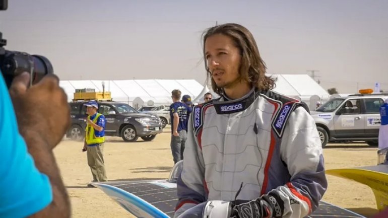 US-born NASA scientist detained at border until he unlocked his phone