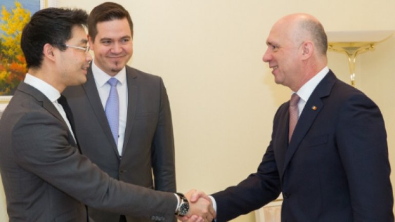 Moldovan Prime Minister meets Davos World Economic Forum executive manager