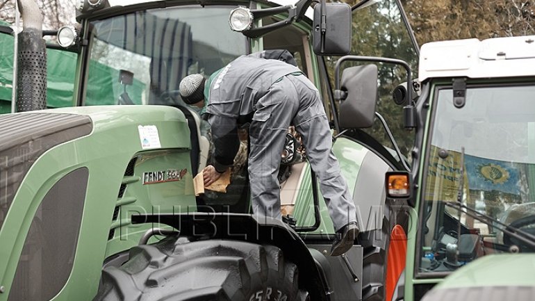 Azerbaijan invites Moldovan farmers to exhibition