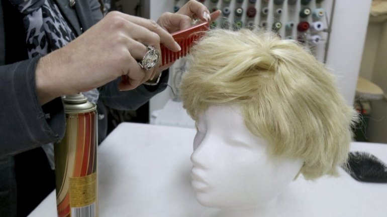 Vienna runs short of Trump-style wigs ahead of carnival