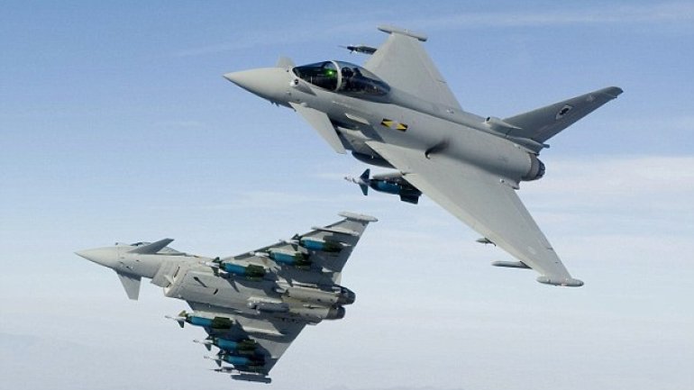 British fighter jets scramble as Russian bombers near air frontier