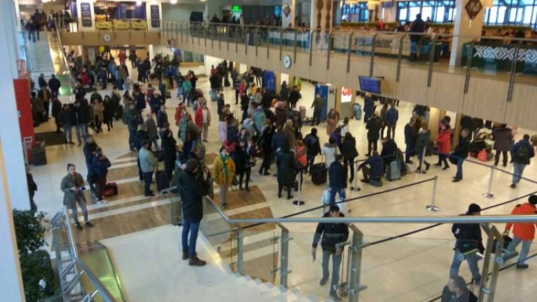 Havoc on Chisinau airport as many flights are canceled because of fog